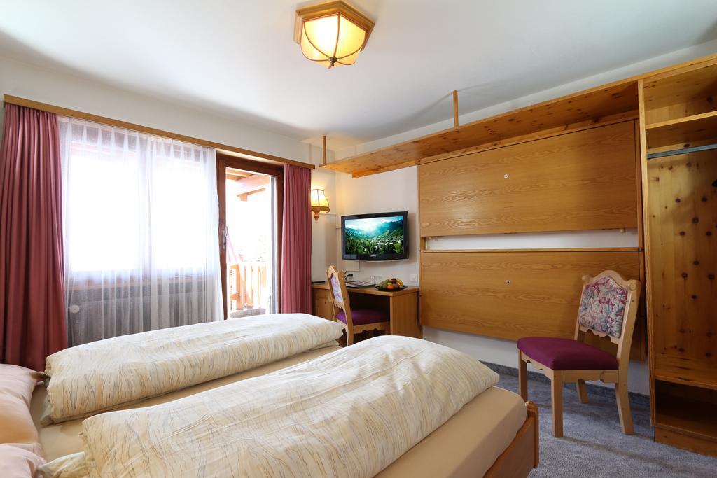Hotel Alphubel Saas Fee Exterior foto